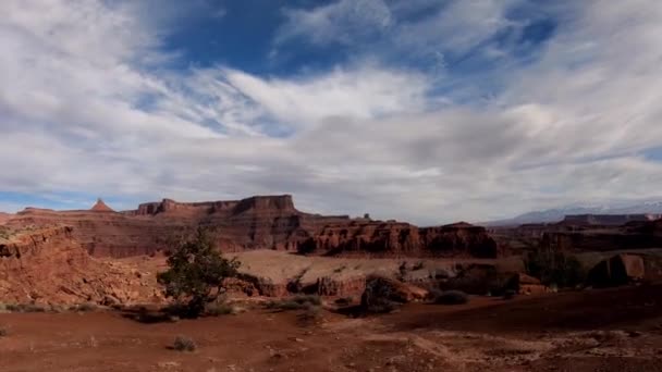 Een Kant Uitzicht Naar Beneden Kijkend Een Zeer Diepe Canyon — Stockvideo