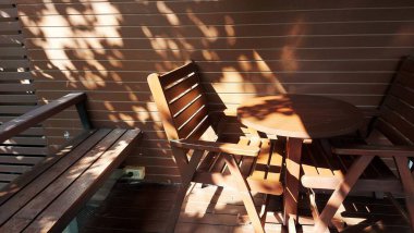 Bir kafenin içinde.