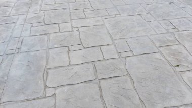 Gri asfalt arkaplan desenli gri taş kaldırım