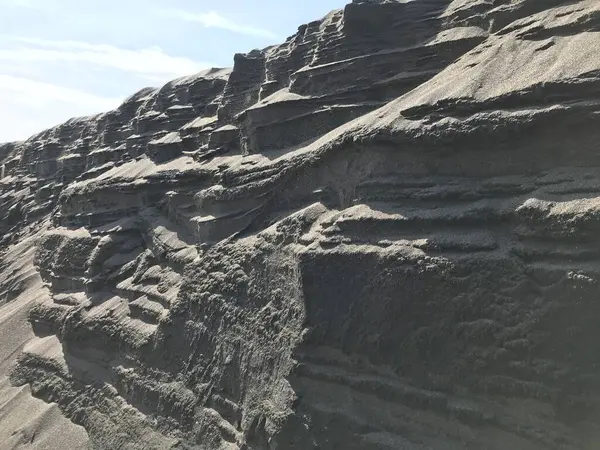 Dağlarda kaya oluşumları