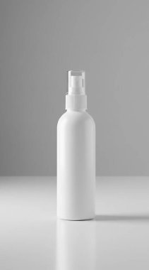 Şampuan için beyaz plastik şişe, boş etiket, şampuan, jöle