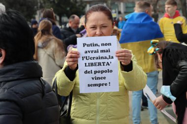 Milano - Lombardiya - İtalya - Milano 'nun merkezinde Ukrayna' daki savaş. 