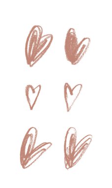 El çizimi karalama tarzı kalp seti. Kalem çizimi, beyaz arkaplanda izole edilmiş kalp tasarımı elementleri. Yüksek kaliteli illüstrasyon