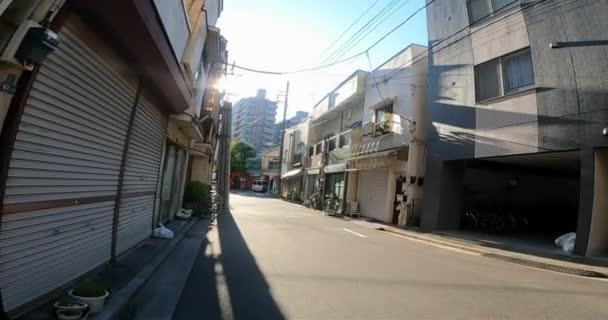 上午穿过阿萨库萨前往Gorikiki Inari圣地 — 图库视频影像