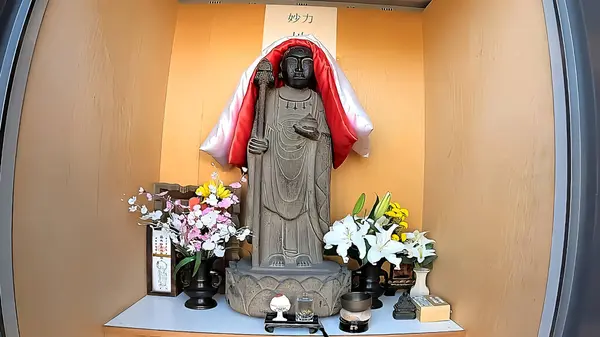 Tamagawa Benzaiten 'in yapısının tarihi bilinmemekle birlikte antik çağlardan beri Benten tapınağı olarak saklandığı ve Kobo Daishi' nin tanrının bedenini Goma 'nın küllerinden yaptığı ve Ryuohin' in ayrı bir geçici personel olduğu söylenir.