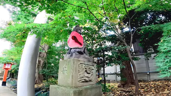 stock image Mabashi Inari Shrine, a shrine located in Minami Asagaya, Suginami Ward, Tokyo, JapanThis shrine is said to have been founded at the end of the Kamakura period (700 years ago).https://youtu.be/i0AmbY-rG2o