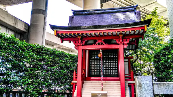 stock image Kabuto Shrine in Nihonbashi Kabutocho, a shrine right under the expressway