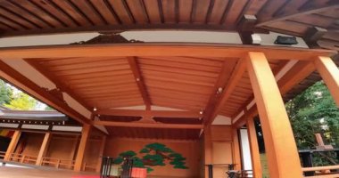 Asagaya Shinmei Tapınağı, Asagaya Kita, Suginami Ward, Tokyo 'da bulunan Asagaya Shinmei Tapınağı. İmparator Yamato Takeru doğu seferinden dönerken Asagaya' da dinleniyordu.