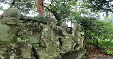 Kita-in Tapınağı 'nın 500 Arhat' ı. Kita-in Tapınağı Kosenba-cho, Kawagoe City, Saitama Bölgesi, Japonya 'da bulunur. Ryogen (Jie Daishi veya Gensan Daishi olarak da bilinir) ve Kawagoe Daishi olarak da bilinir..