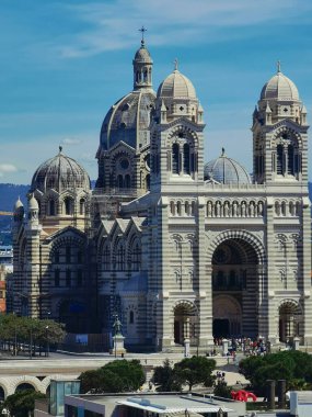 Kutsal Meryem 'in katedrali, Marsilya, Fransa' daki kutsal kalbin bazilikası.