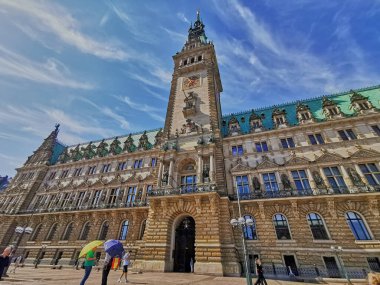 Hamburg, Almanya - Temmuz 219: Belediye Binası manzarası