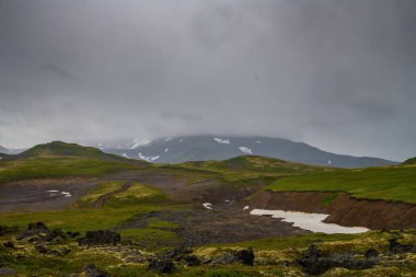 Dağların güzel manzarası