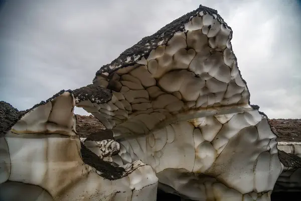 Tayland 'ın kuzeyindeki en kirli şehirlerin bulunduğu adanın eski binası.