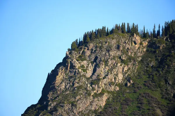 Dağların güzel manzarası