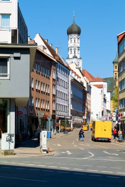 Almanya Bavyera Romantik Yolu. Augsburg. Katolik Kutsal Haç Kilisesi - Tarih: 21 - 04 - 2023