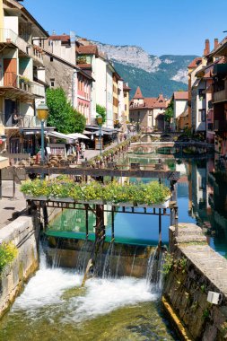 Annecy Haute Savoie Fransa. Thiou Nehri - Tarih: 24 - 07 - 2023