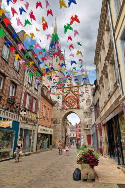 Auxerre Bourgogne Fransa. Astronomik saat - Tarih: 25 - 07 - 2023