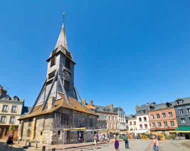 Honfleur Normandiya Fransası. Saint Catherine Kilisesi, Fransa 'nın en büyük ahşap kilisesi - Tarih: 09 - 08 - 2023