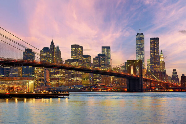 New York. Manhattan. United States. Brooklyn Bridge at sunset - Date: 12 - 09 - 2022