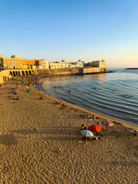 Gelibolu Puglia Salento İtalya. La Purita 'Plajı - Tarih: 15 - 07 - 2023