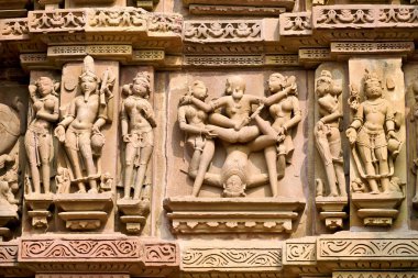 Hindistan Madhya Pradesh Khajuraho. Hindu erotik tapınakları - Tarih: 31 - 12 - 2023