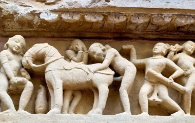 Hindistan Madhya Pradesh Khajuraho. Hindu erotik tapınakları - Tarih: 31 - 12 - 2023