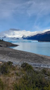 Buzul Perito Moreno uma das fontes de gua doce mais important tantes do mundo, na Patagnia Argentina.