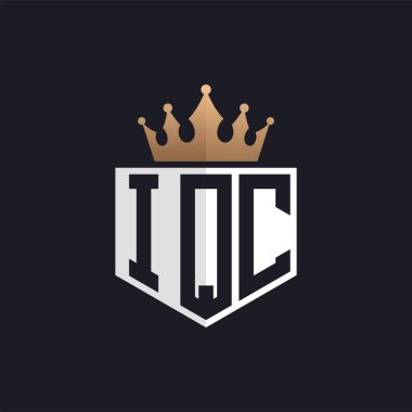 Crown 'lu lüks IQC Logosu. Seçkin Markalar için Zarif Baş harfler IQC Harf Logosu. Yüksek Kalite İşletmeler için IQC Harfi Monogramı