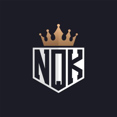 Crown 'lu lüks NQK Logosu. Seçkin Markalar için NQK Harf Logosu. Üst Düzey İşletmeler için NQK Harfi Monogramı