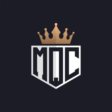 Crown 'lu lüks MQC Logosu. Seçkin Markalar için Zarif Baş harfler MQC Harf Logosu. Üst Düzey İşletmeler için MQC Monogramı
