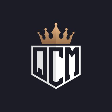 Crown 'lu lüks QCM Logosu. Seçkin Markalar için Zarif Baş harfler QCM Harf Logosu. Üst Düzey İşletmeler için QCM Monogramı
