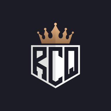 Crown 'lu lüks RCQ logosu. Seçkin Markalar için Zarif RCQ Harf Logosu. Üst Düzey İşletmeler için RCQ Monogramı