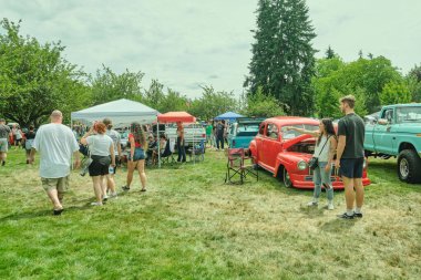 Auburn WA USA, 4 Temmuz 2025 - Les Gove Park 'ın Vintage Araba Fuarı