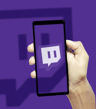 Bir akıllı telefonun ekranını işaretle