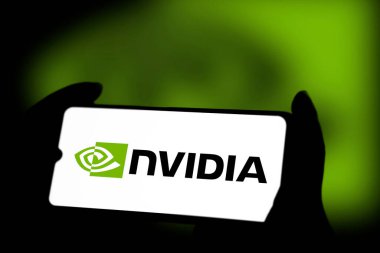 Nvidia logosu akıllı telefon, Dhaka, Bangladeş, 14 Mart 2024.
