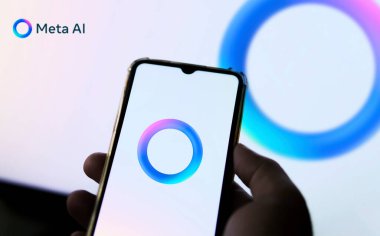 Facebook Yapay Zeka, Dhaka, Bangladeş için akıllı telefondan Meta AI logosu 25 Nisan 2024.