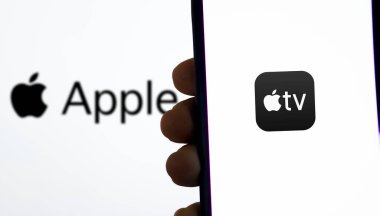 Dhaka, Bangladeş 12 Ocak 2025: TV + (Apple TV Plus) canlı uygulama ekranda.