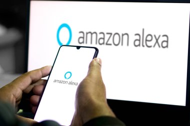 Amazon Alexa, kısaca Alexa, Amazon-Dhaka, Bangladeş 11 Ekim 2024 'te geliştirilen sanal yapay zeka teknolojisidir..