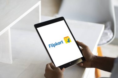 Telefon ekranındaki Flipkart logosu - Dhaka, Bangladeş 11 Ekim 2024.