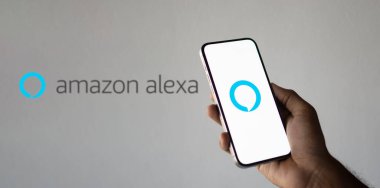 Amazon Alexa, kısaca Alexa, Amazon-Dhaka, Bangladeş 11 Ekim 2024 'te geliştirilen sanal yapay zeka teknolojisidir..