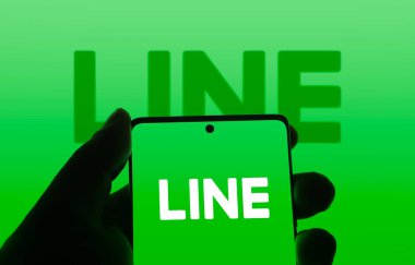 Akıllı telefondan hat uygulaması. Dhaka, Bagladesh 24 Kasım 2024.