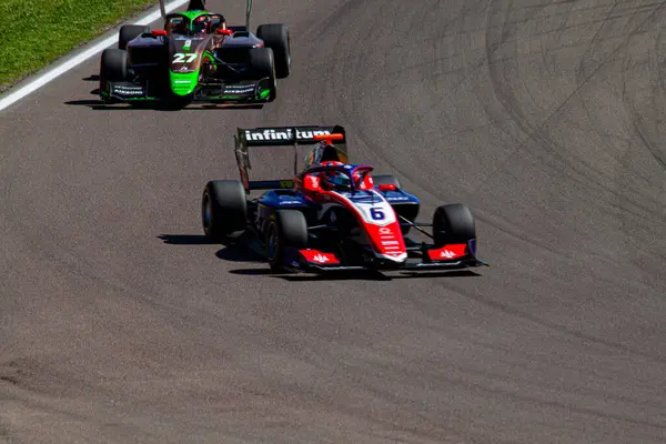 Santiago Ramos (MEX), İtalyan pratisyen hekim haftası Imola 'daki Enzo e Dino Ferrari Pisti' nin Tosa köşesinde Trident 'inin arabasıyla Formula 3' ün sprint yarışı sırasında