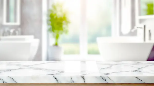 Bulanık banyo arkaplanı ve Mermer tezgahın üstü reklam ve tanıtım için kullanılabilir