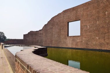 Dhaka 'daki anıtın duvarı.