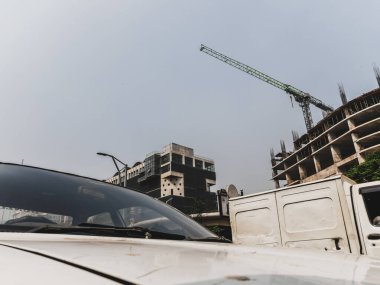 Şehir inşaat vinç