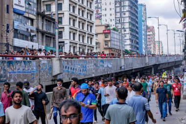 Bangladeş kota reform hareketi ve Bangladeş 'te hükümet karşıtı demokrasi yanlısı bir protesto. İnsanlar Başbakan Şeyh Hasina 'nın istifasını kutluyor.