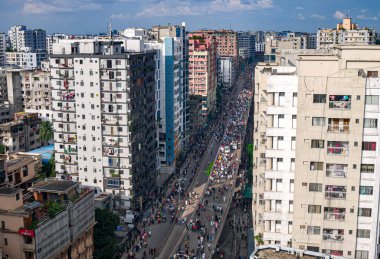 Bangladeş kota reform hareketi ve Bangladeş 'te hükümet karşıtı demokrasi yanlısı bir protesto. İnsanlar Başbakan Şeyh Hasina 'nın istifasını kutluyor.