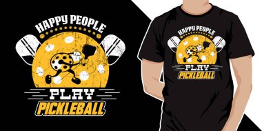 Mutlu insanlar Pickleball tişört tasarımı oynarlar. Spor kartları, tişört, kupa, kapak, poster, afiş, arkaplan