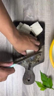 Pastayı hazırlama süreci.