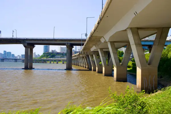 Gangbyeon Expressway Elegantly Floats Edge Han River Seoul Another Bridge — Stock Photo, Image